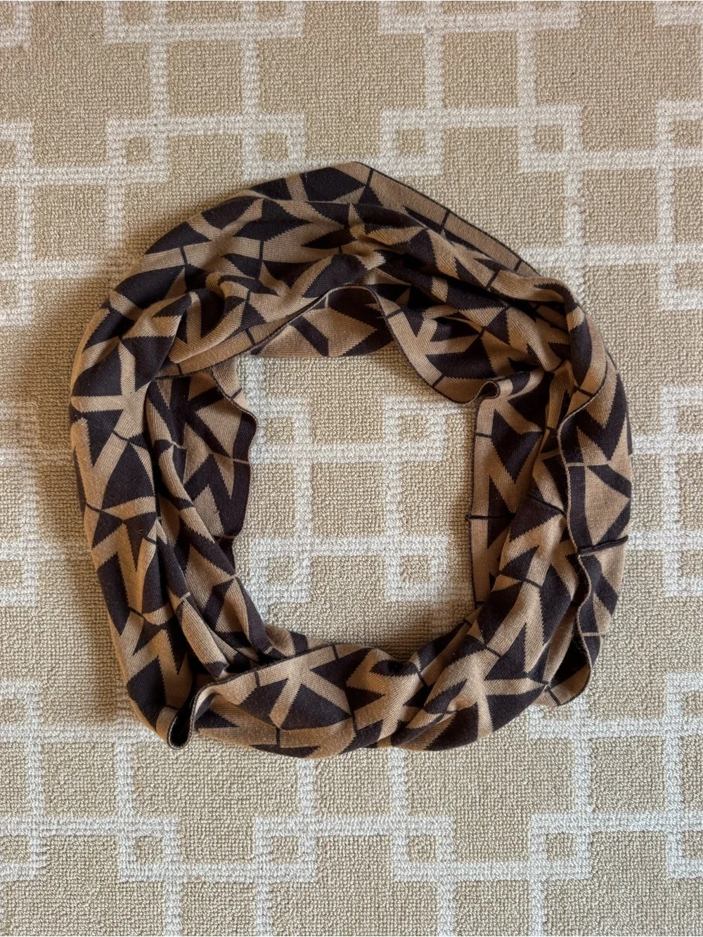 Michael Kors MK Logo Infinity Scarf Brown Tan Monogram Cozy Knit OS